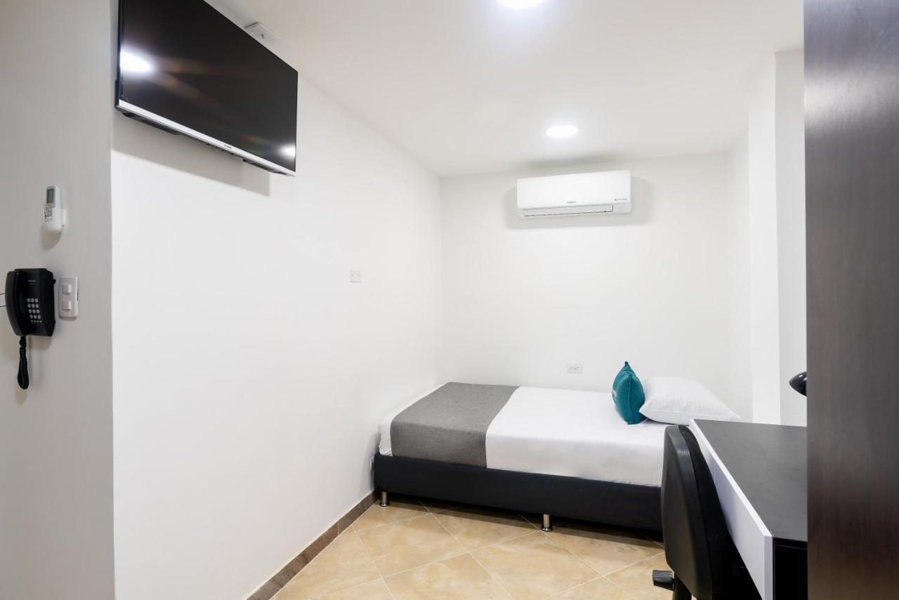 Ayenda Coliving La 78A Hotel Medellin Luaran gambar